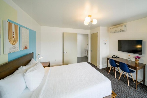 Beck's Motor Lodge image 12